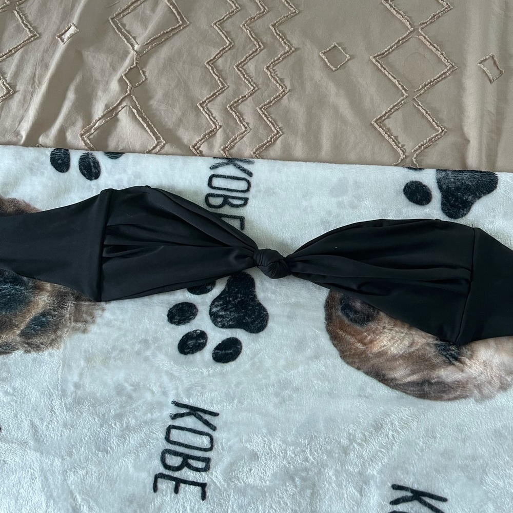 skatie leo top